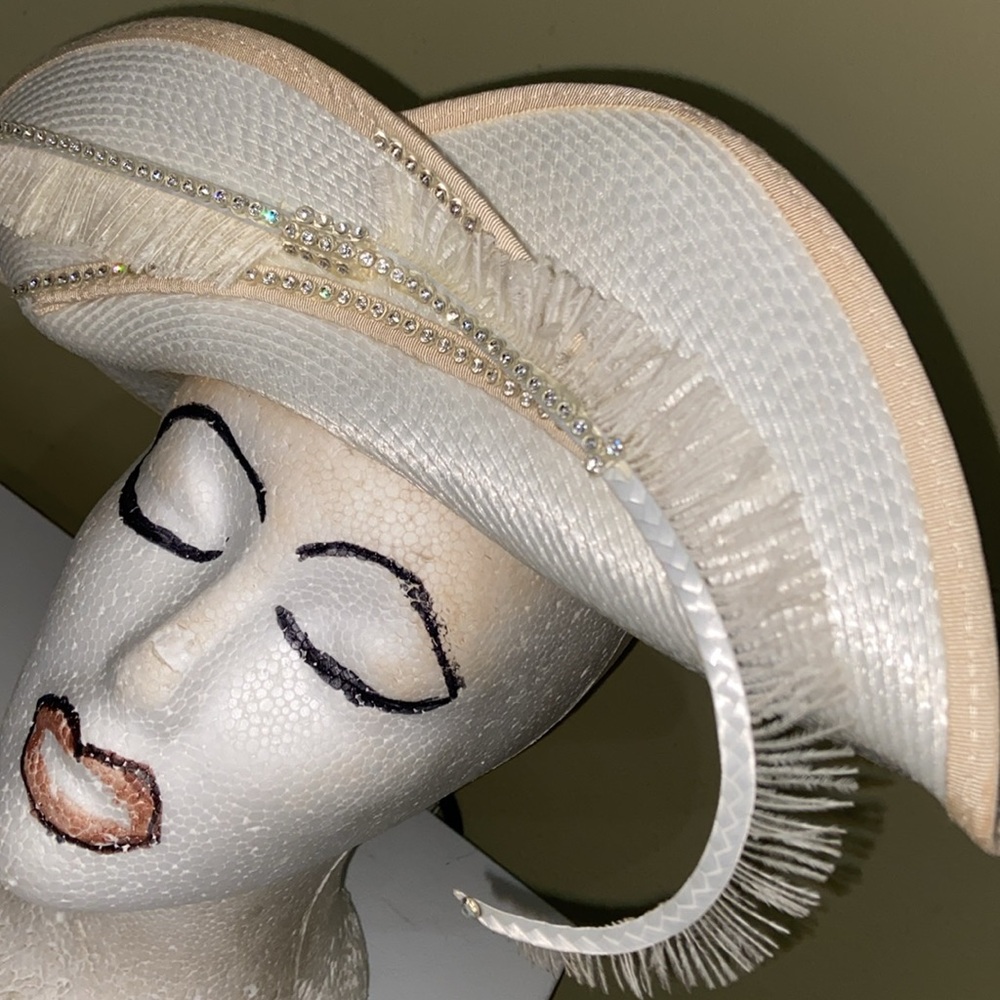 Cute Dry / Church Hat by Citation